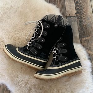 Sorel Joan of Arctic Like New Boot Snow
